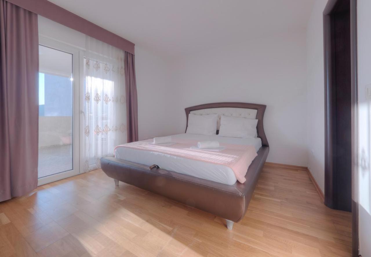 Apartments Branko Budva Bagian luar foto