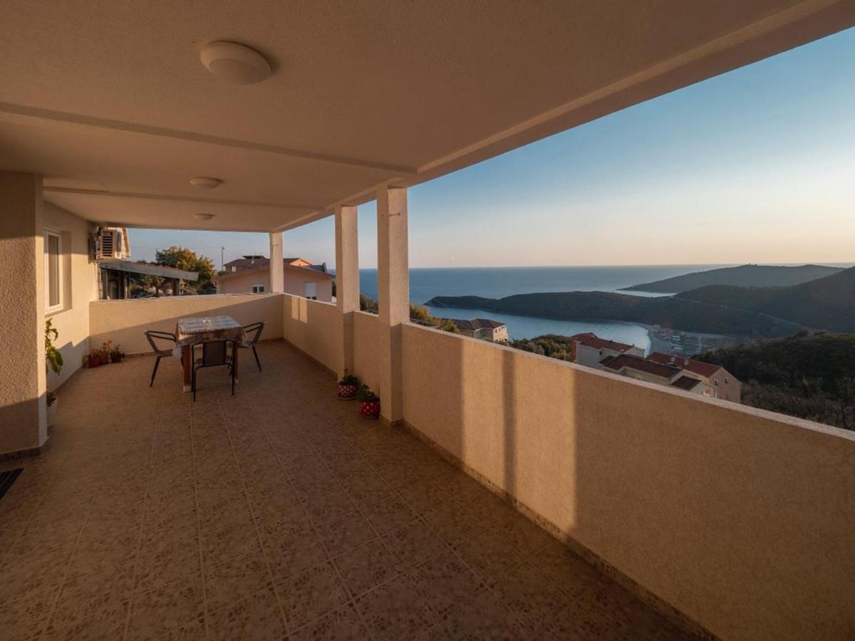 Apartments Branko Budva Bagian luar foto