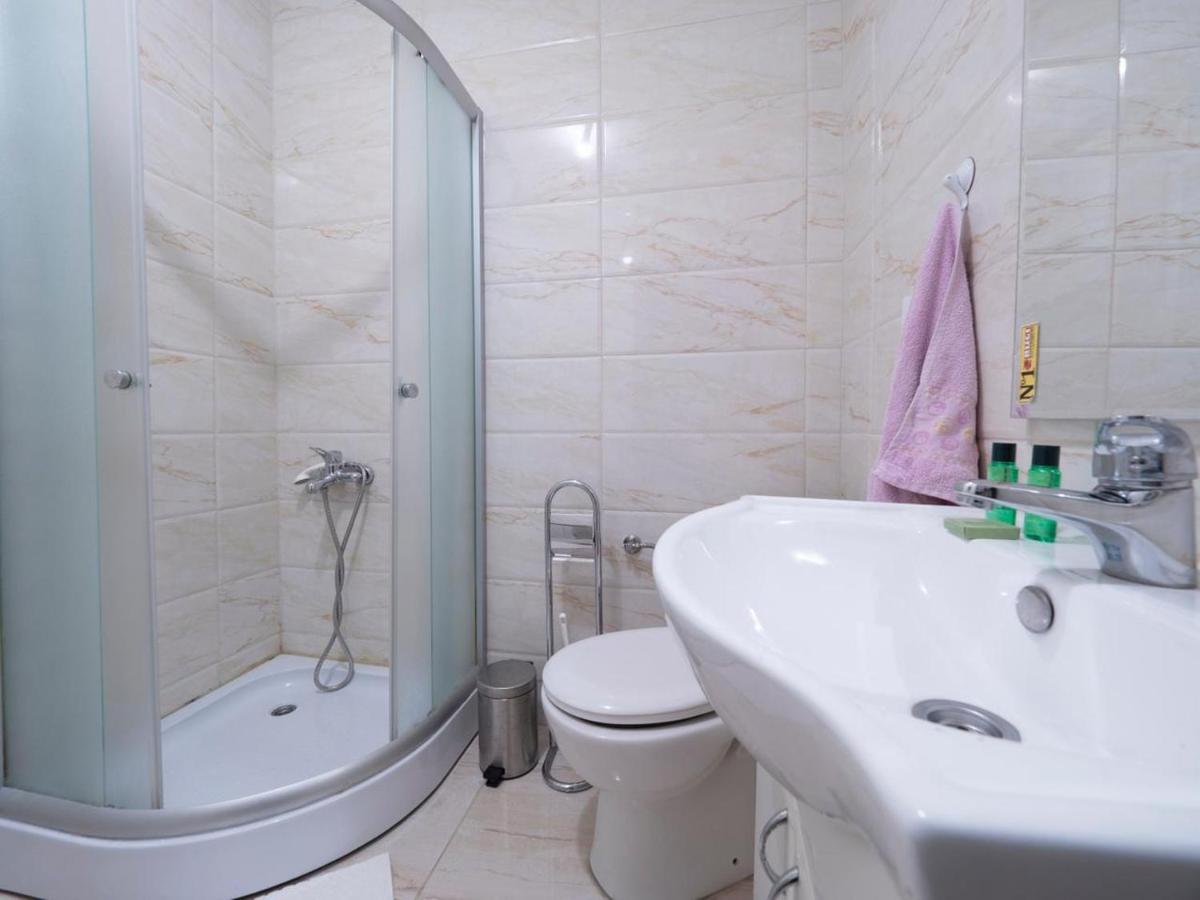 Apartments Branko Budva Bagian luar foto