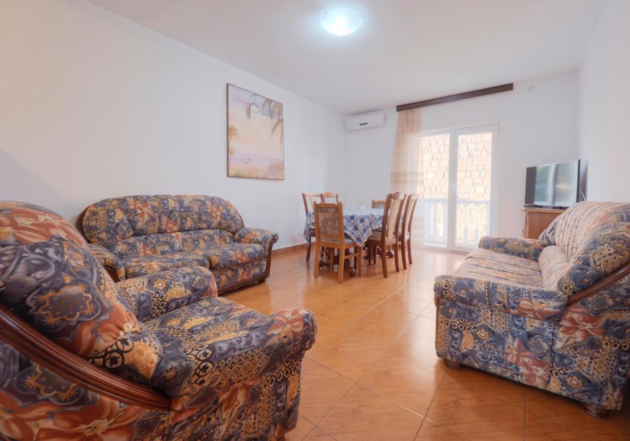 Apartments Branko Budva Bagian luar foto